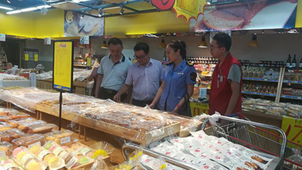 未央?yún)^(qū)市場監(jiān)管局“嚴把四關”確保“雙節(jié)”期間食品安全